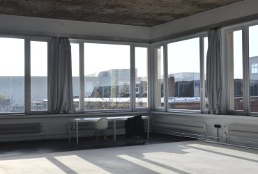 parapety z kamienia a estetyka wnetrz